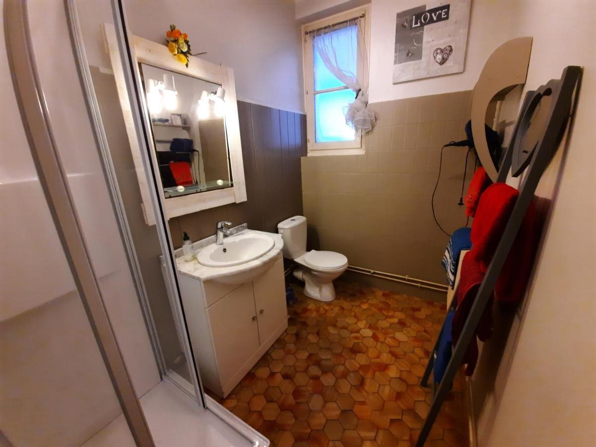 Joli Appartement Meuble باراي-لو-مونيال المظهر الخارجي الصورة
